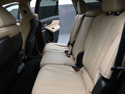 Used 2023 Acura MDX SH-AWD w/ Advance Package image 18