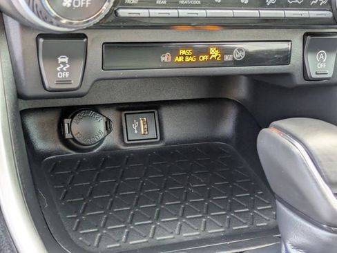 Used 2024 Toyota RAV4 XLE Premium image 17