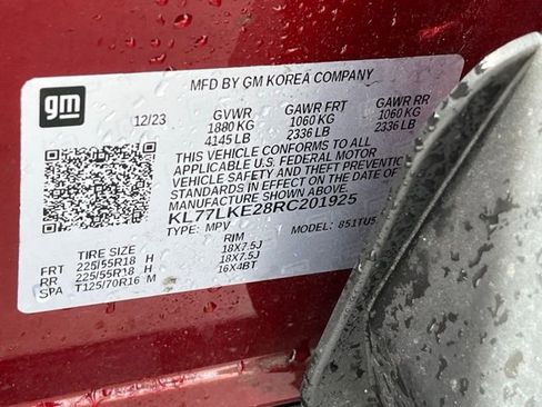 Used 2024 Chevrolet Trax ACTIV w/ Sunroof Package image 34