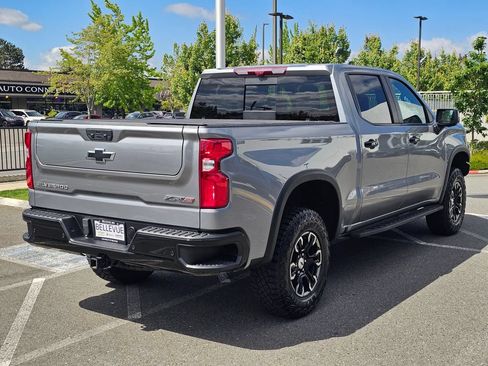 Used 2024 Chevrolet Silverado 1500 ZR2 AWD/4WD image 5