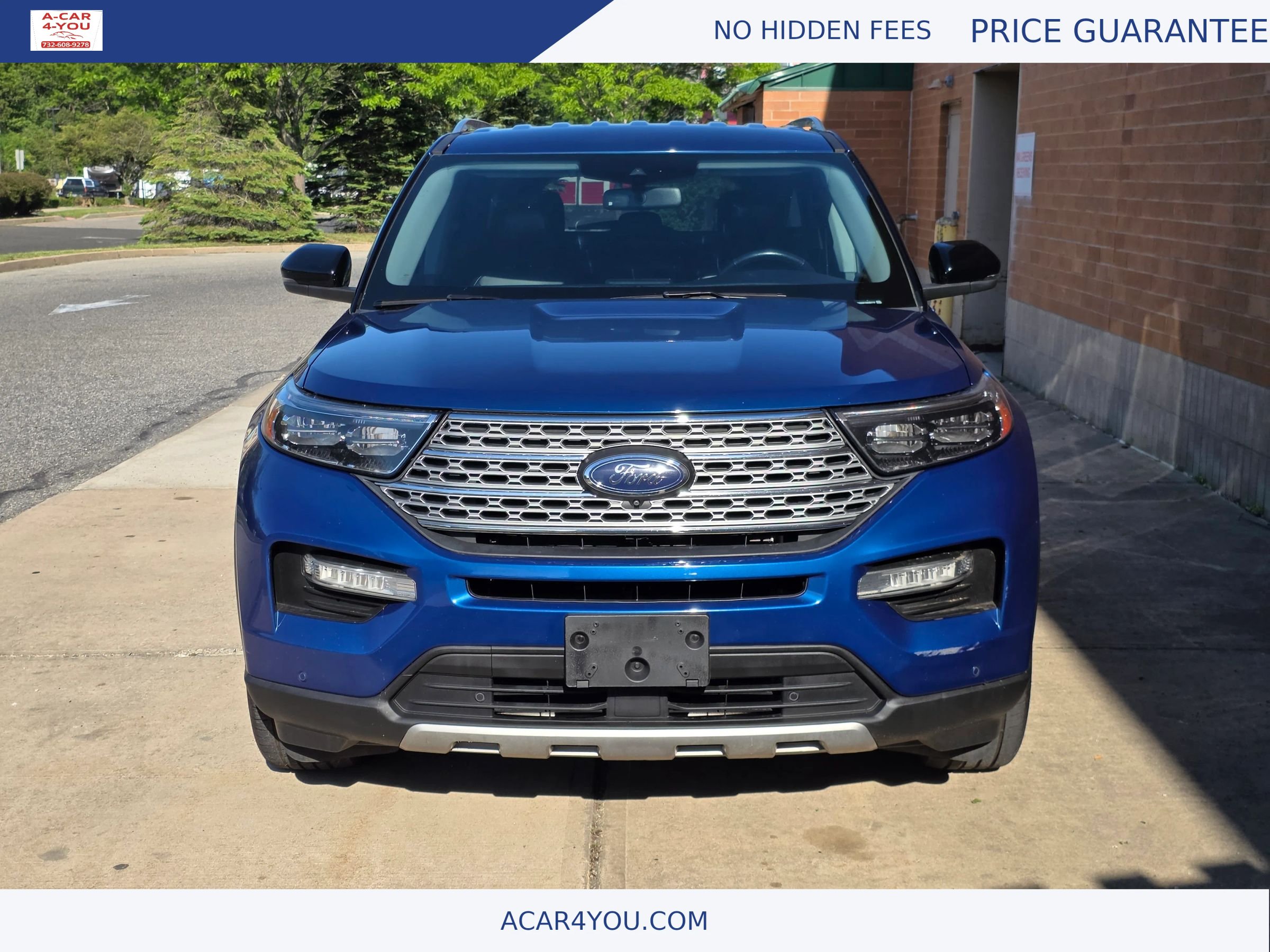 Used 2021 Ford Explorer Limited w/ Equipment Group 301A AWD/4WD image 2