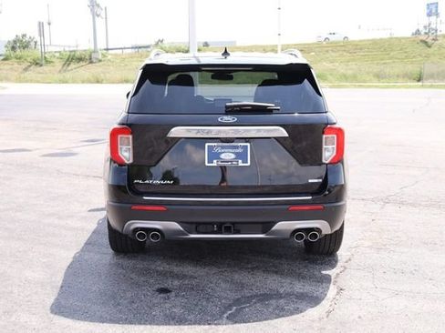 Used 2020 Ford Explorer Platinum AWD/4WD image 6