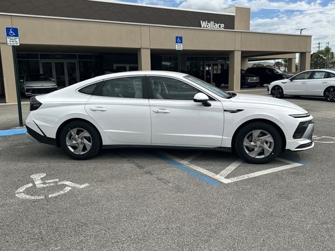 New 2026 Hyundai Sonata SE FWD image 5