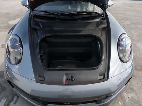 Certified 2025 Porsche 911 Carrera image 29