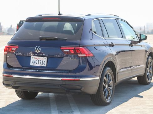 Used 2022 Volkswagen Tiguan SE image 6