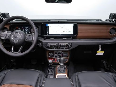 Used 2024 Jeep Wrangler Unlimited Rubicon 392 image 14