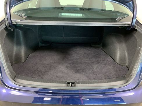 Used 2022 Toyota Corolla LE image 13
