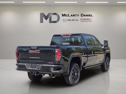 New 2026 GMC Sierra 3500 AT4 w/ AT4 Premium Plus Package AWD/4WD image 5