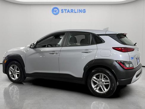 Used 2022 Hyundai Kona SE FWD image 4