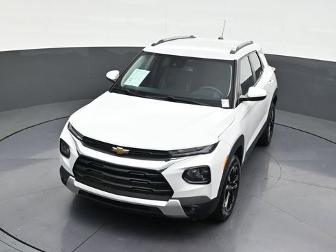 Used 2021 Chevrolet TrailBlazer LT w/ Convenience Package image 22