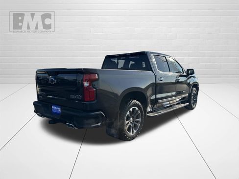 Used 2022 Chevrolet Silverado 1500 High Country w/ Z71 Off-Road Package AWD/4WD image 3