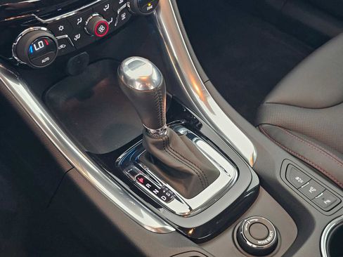 Used 2015 Chevrolet SS image 30