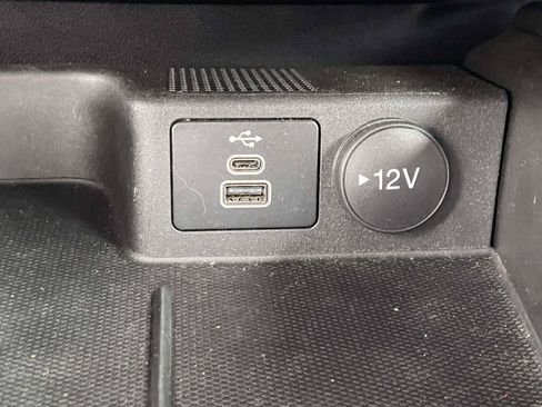 Used 2024 Ford Escape ST-Line w/ Tech Pack #1 FWD image 27