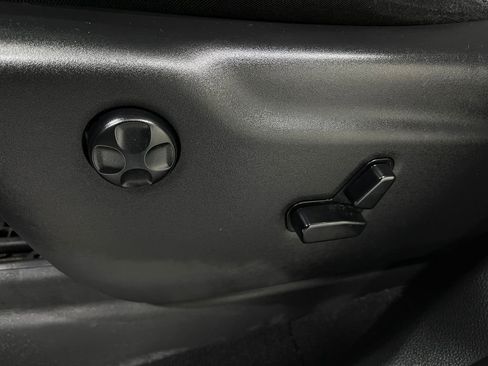 Used 2020 Jeep Grand Cherokee Limited X image 18