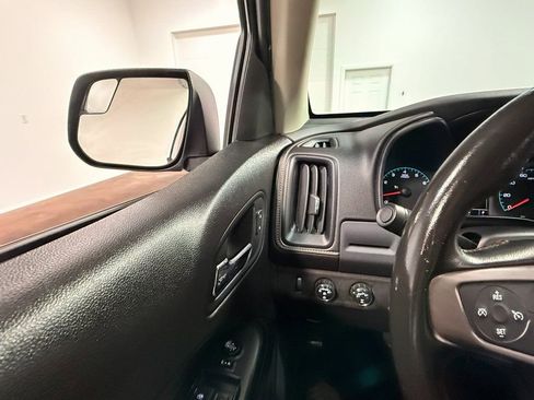 Used 2021 GMC Canyon AT4 image 74