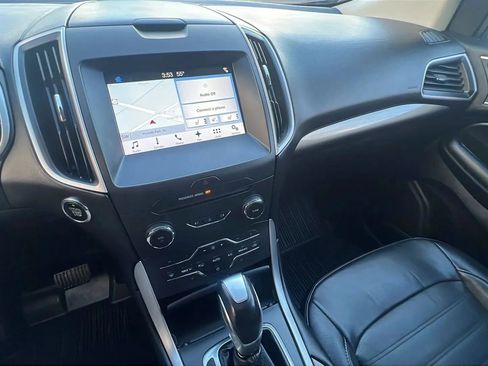 Used 2017 Ford Edge SEL w/ Equipment Group 201A image 18