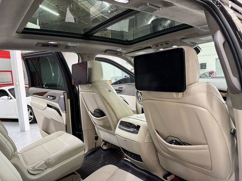 Used 2023 Cadillac Escalade Sport Platinum image 23