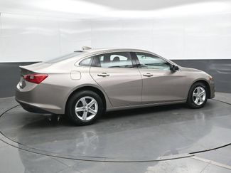 Used 2024 Chevrolet Malibu LT FWD video 2