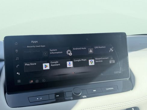 Used 2024 Nissan Rogue SL w/ SL Premium Package image 71