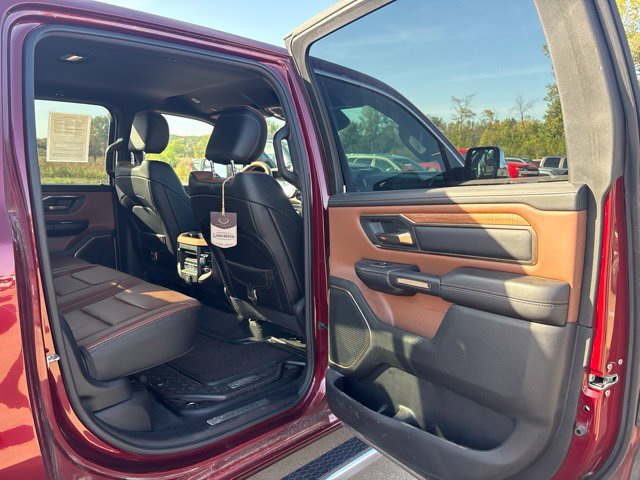 Used 2022 RAM 1500 Limited AWD/4WD image 19