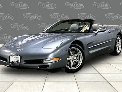 Used 2003 Chevrolet Corvette Convertible w/ Preferred Equipment Group1 RWD image 3
