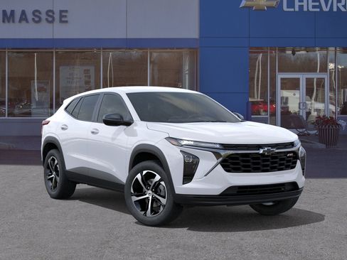 New 2026 Chevrolet Trax RS w/ Driver Confidence Package FWD image 7