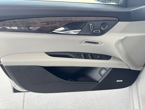 Used 2018 Cadillac CT6 Luxury image 30