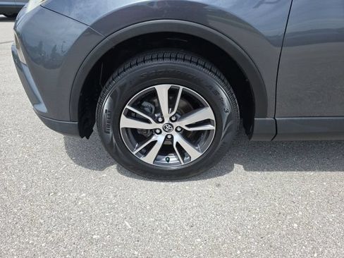 Used 2016 Toyota RAV4 XLE FWD image 9