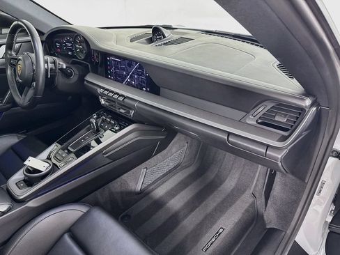 Certified 2023 Porsche 911 Carrera S RWD image 28