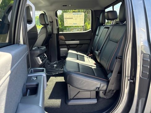 New 2026 Ford F250 Lariat w/ Tremor Off-Road Package AWD/4WD image 28