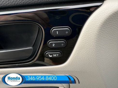 New 2026 Honda Odyssey Touring image 9