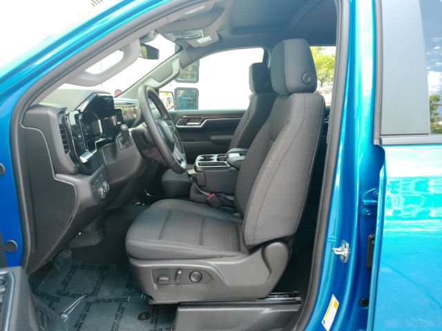Used 2026 Chevrolet Silverado 1500 RST AWD/4WD image 14