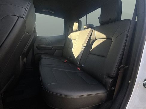 New 2026 Chevrolet Colorado Trail Boss image 32