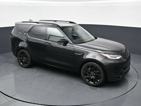 Used 2024 Land Rover Discovery Dynamic SE AWD/4WD image 20