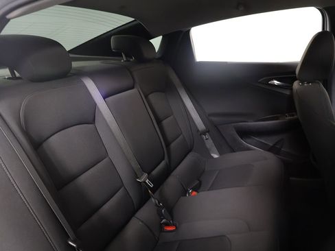 Used 2021 Chevrolet Malibu LT image 29