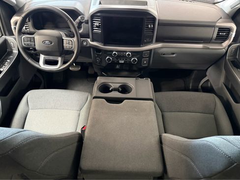Used 2025 Ford F150 XLT w/ Equipment Group 301A Standard AWD/4WD image 17