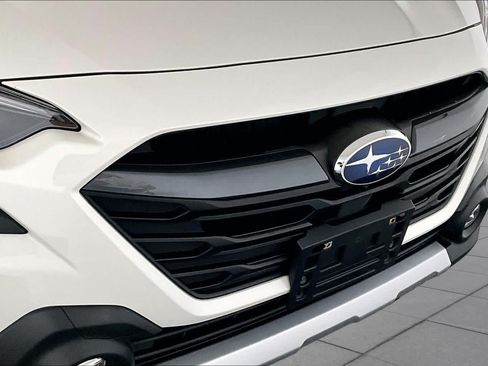 Used 2023 Subaru Outback Touring XT AWD/4WD image 29