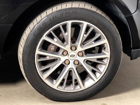 Used 2011 Land Rover Range Rover Autobiography image 18