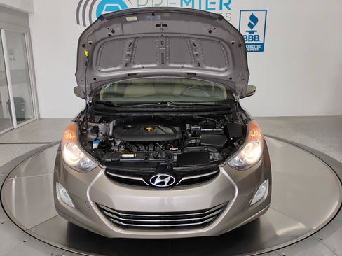 Used 2013 Hyundai Elantra Limited w/ Technology Pkg FWD image 22