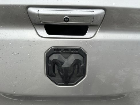 Used 2020 RAM 1500 Big Horn image 7