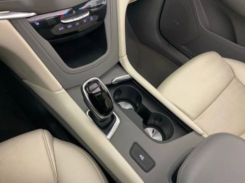 Used 2018 Cadillac XT5 Luxury w/ Driver Awareness Package image 13