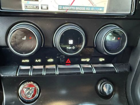 Used 2015 Jaguar F-TYPE S image 37