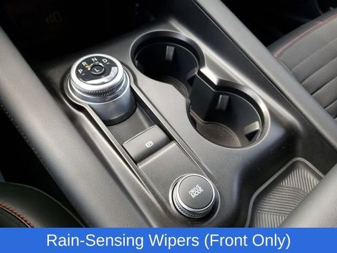 Used 2025 Ford Explorer ST-Line w/ Premium Package image 28