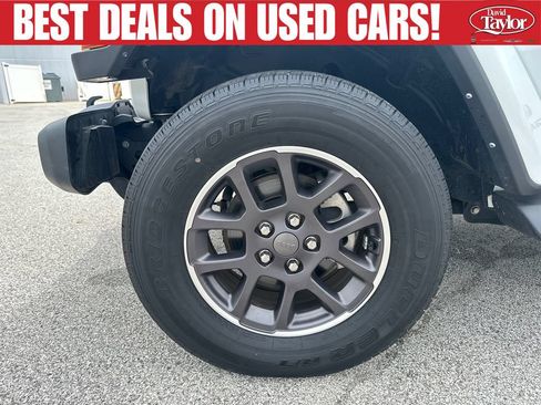 Used 2021 Jeep Gladiator Overland AWD/4WD image 19