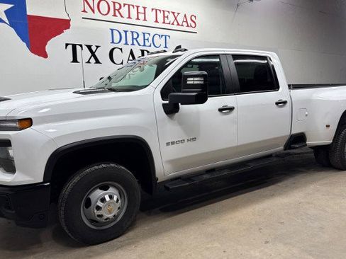 Used 2024 Chevrolet Silverado 3500 W/T image 12