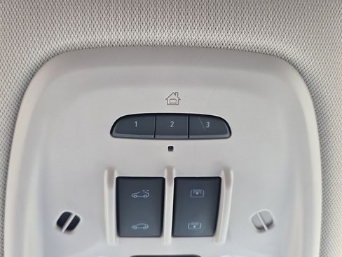 Used 2023 Buick Encore GX Essence w/ Experience Buick Package AWD/4WD image 25