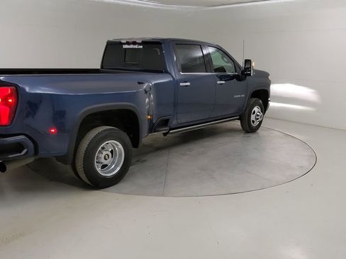 Used 2021 Chevrolet Silverado 3500 High Country image 14
