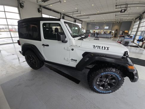Used 2022 Jeep Wrangler Willys image 15