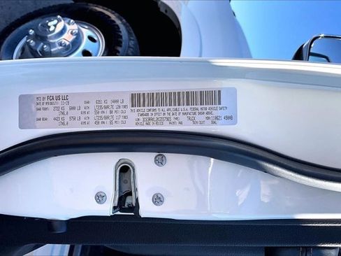 Used 2019 RAM 3500 Limited w/ Max Tow Package image 19