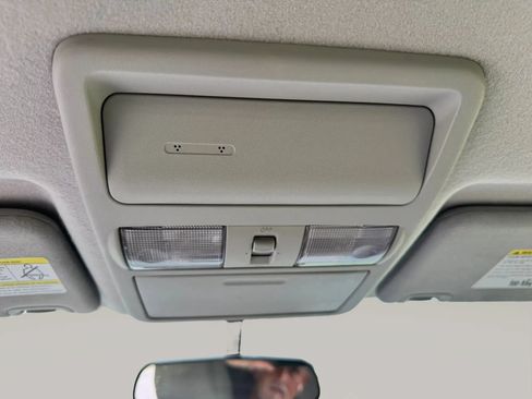 Used 2019 Nissan Frontier SV RWD image 14